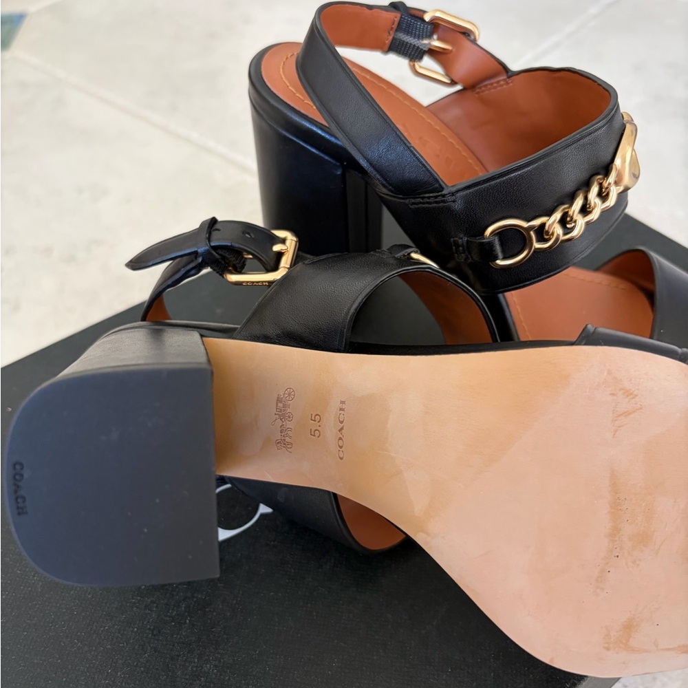 Brand New COACH MARI LEATHER SANDAL, Size 5.5 - Picture 15 of 16